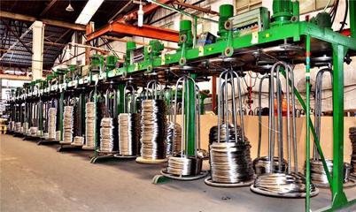 金屬軟管 工業脈絡中的柔性守護者